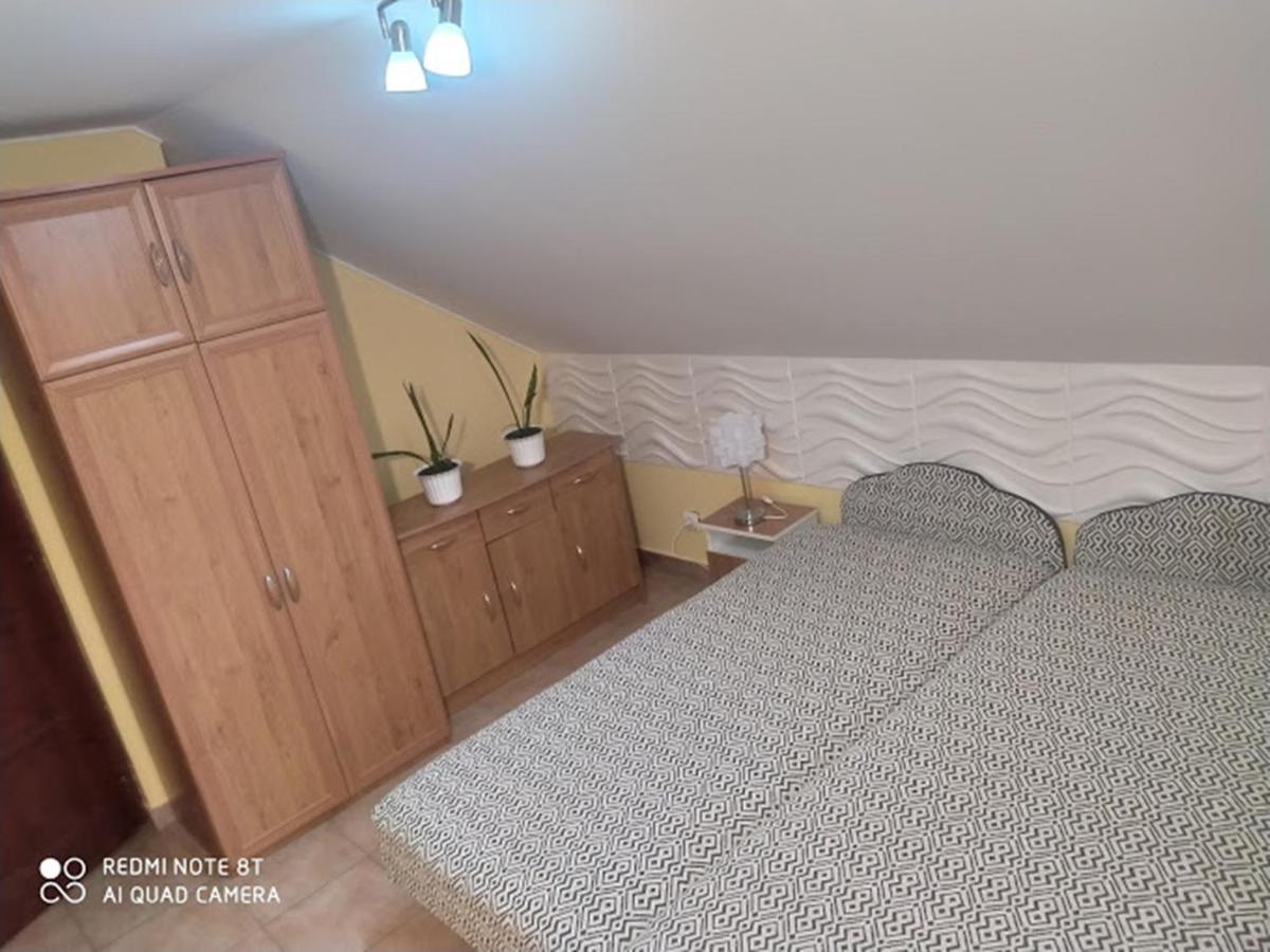 Bazsi Apartman Hajdúszoboszló Eksteriør billede